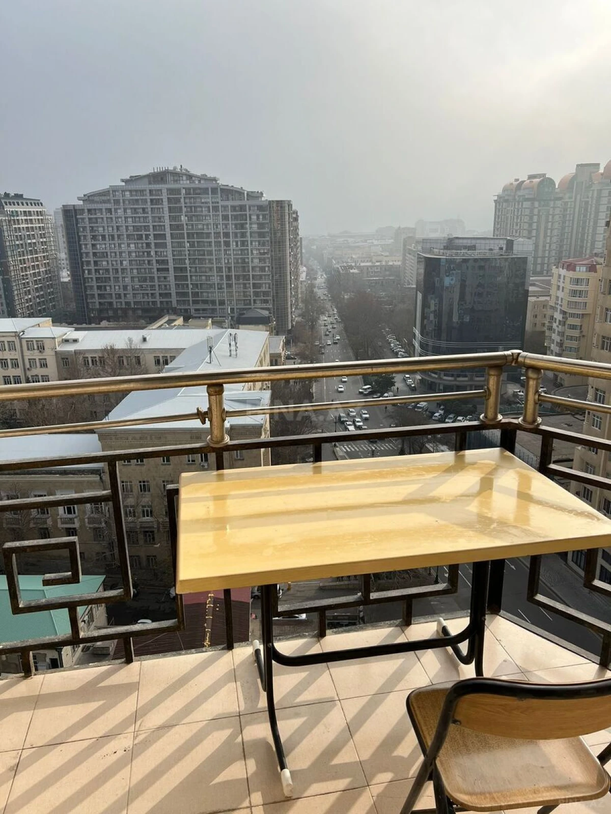 Kirayə verilir 2 otaqlı mənzil 110 m²