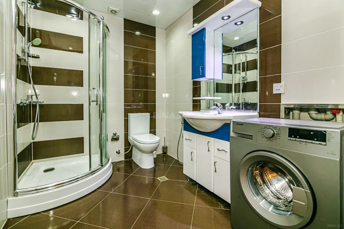 Kirayə verilir 2 otaqlı mənzil 110 m²