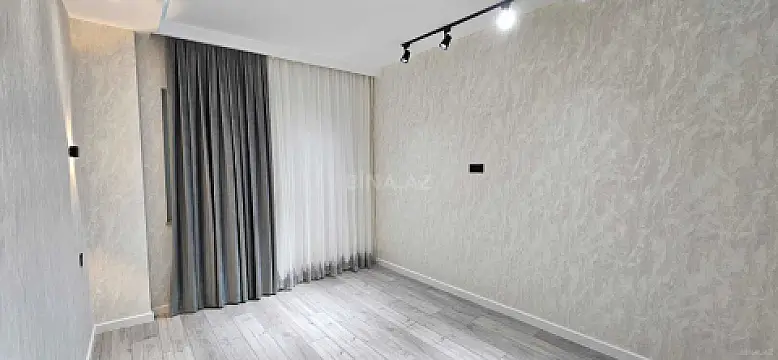 Satılır 3 otaqlı mənzil 75 m²