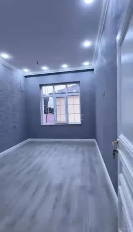 Satılır 5 otaqlı həyət evi 350 m²