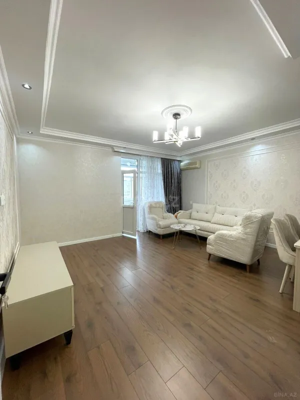 Kirayə verilir 2 otaqlı mənzil 70 m²