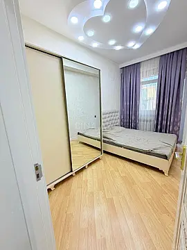 Satılır 2 otaqlı mənzil 65 m²