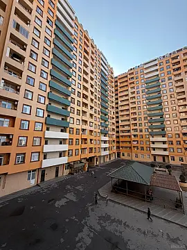 Satılır 2 otaqlı mənzil 65 m²