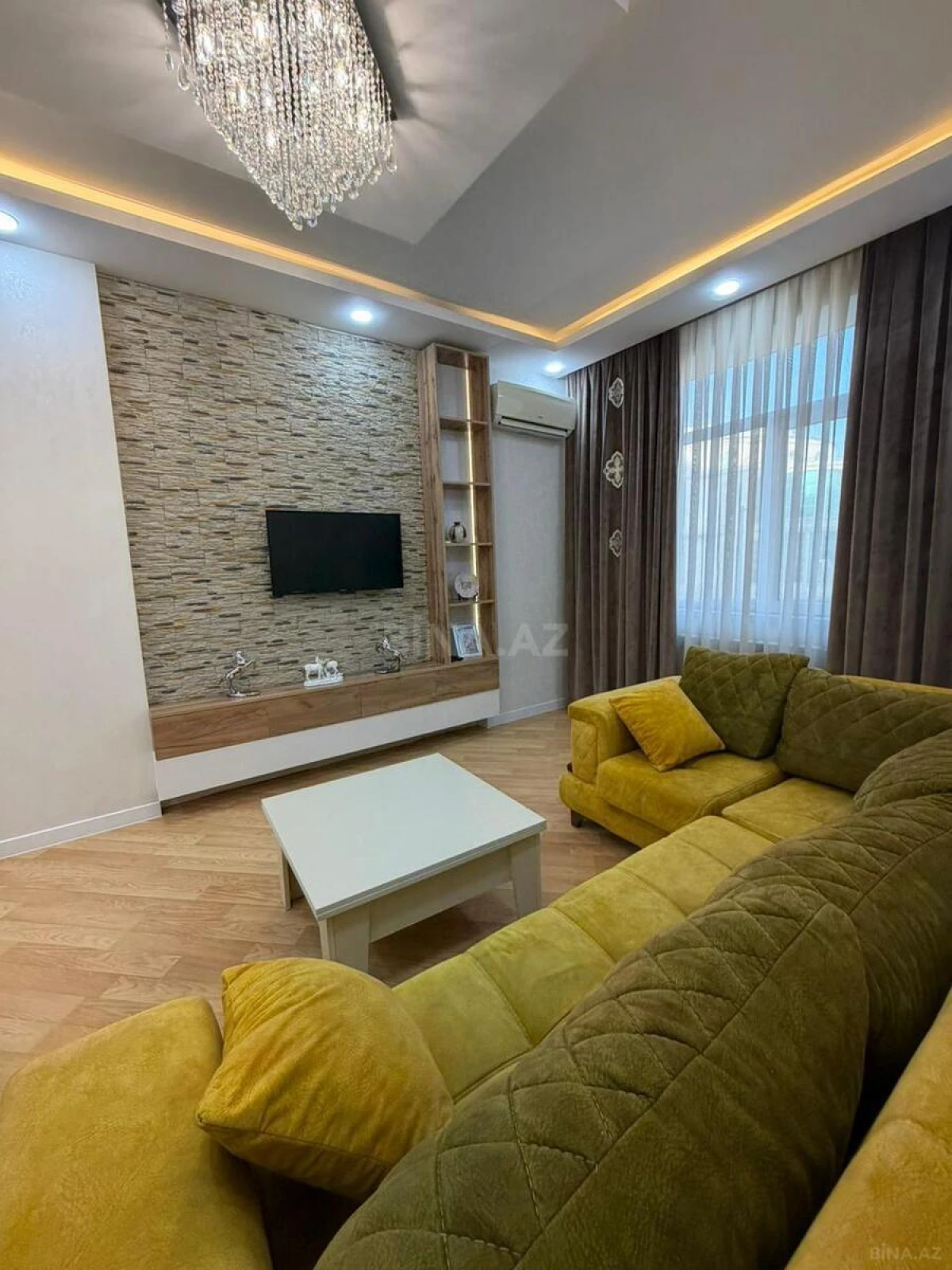 Satılır 2 otaqlı mənzil 65 m²