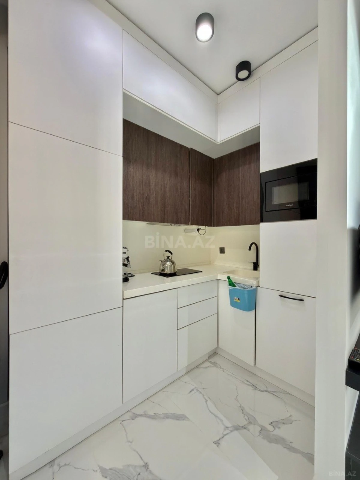Satılır 3 otaqlı mənzil 71 m²
