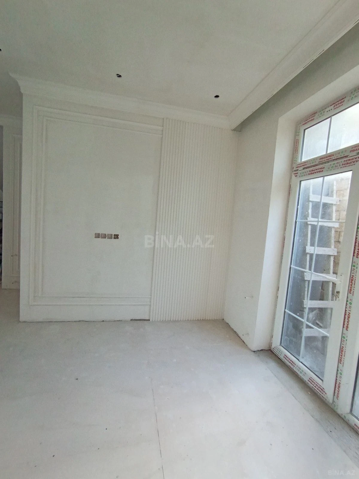 Satılır 5 otaqlı həyət evi 305 m²