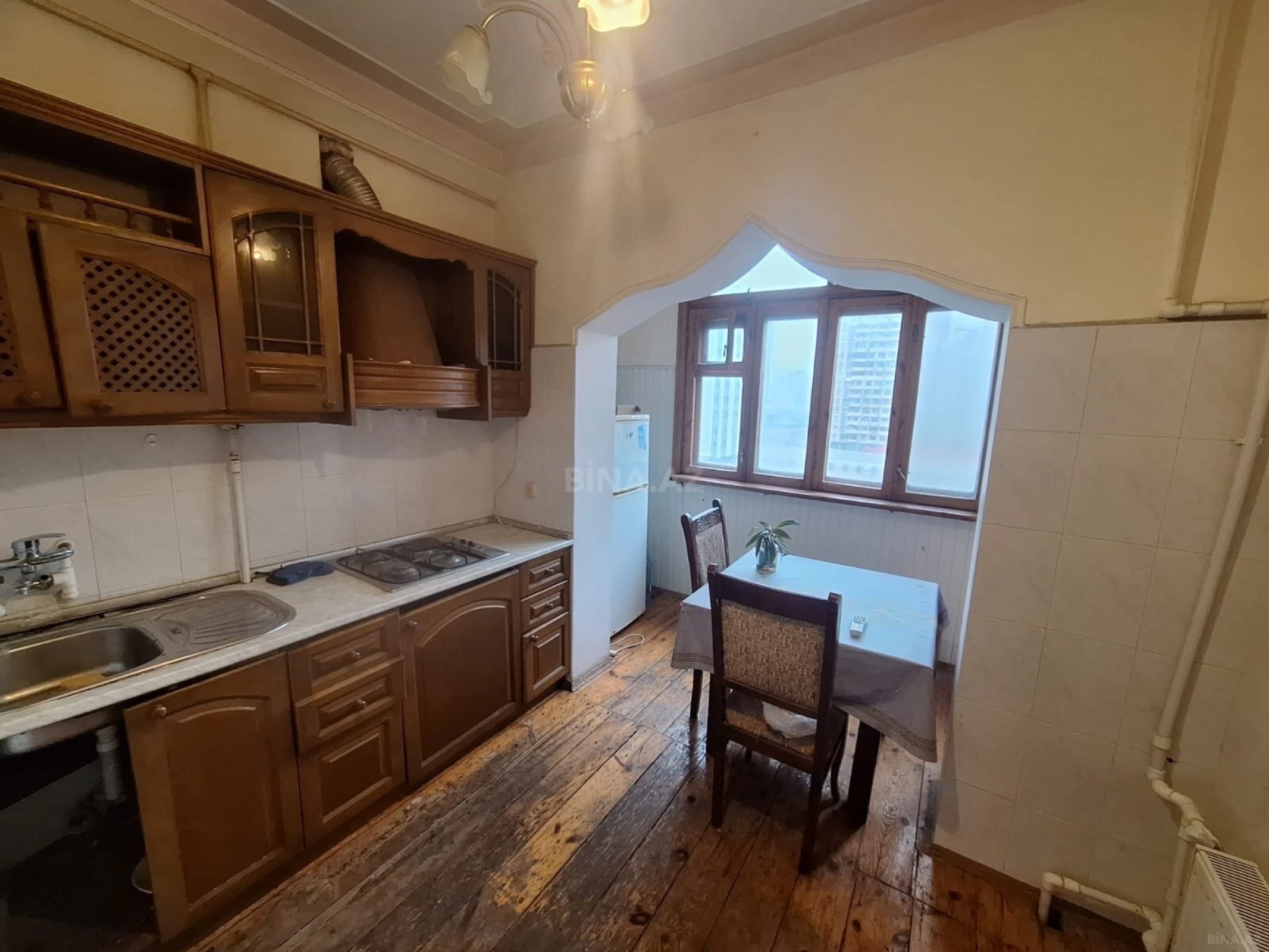 Satılır 2 otaqlı mənzil 60 m²