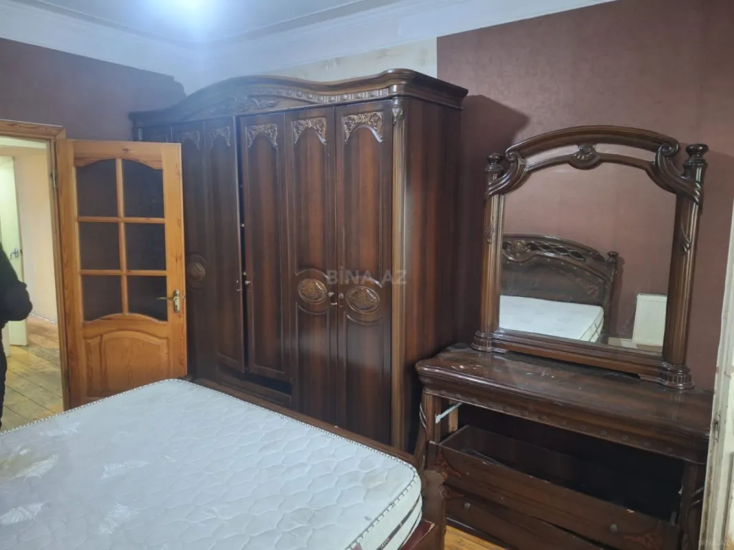 Satılır 2 otaqlı mənzil 60 m²