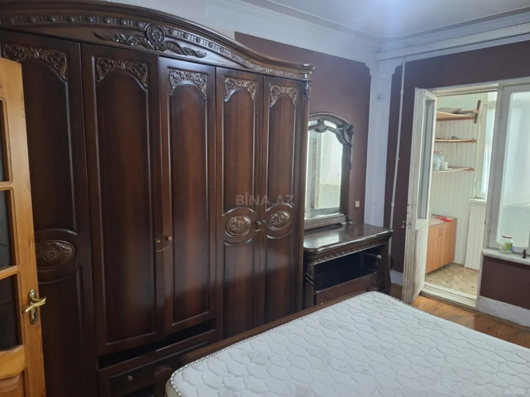 Satılır 2 otaqlı mənzil 60 m²
