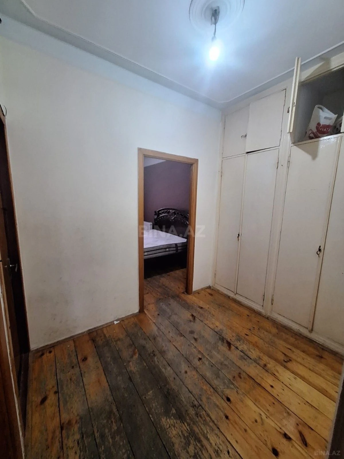 Satılır 2 otaqlı mənzil 60 m²