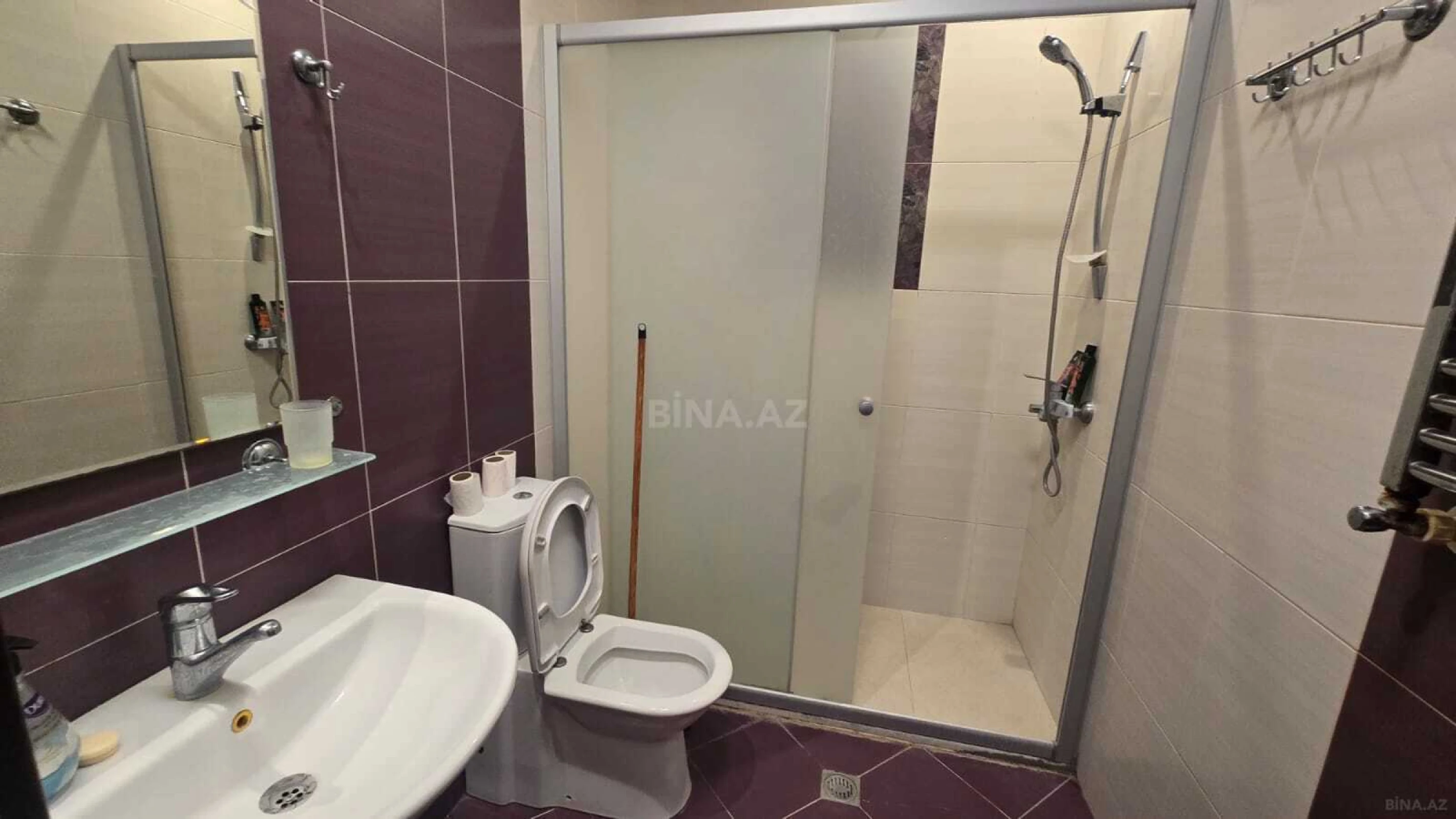 Satılır 3 otaqlı mənzil 157 m²