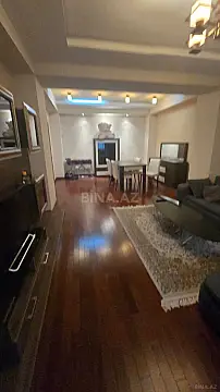 Satılır 3 otaqlı mənzil 157 m²