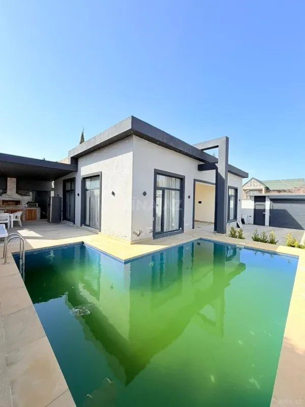 Kirayə verilir 4 otaqlı həyət evi 250 m²