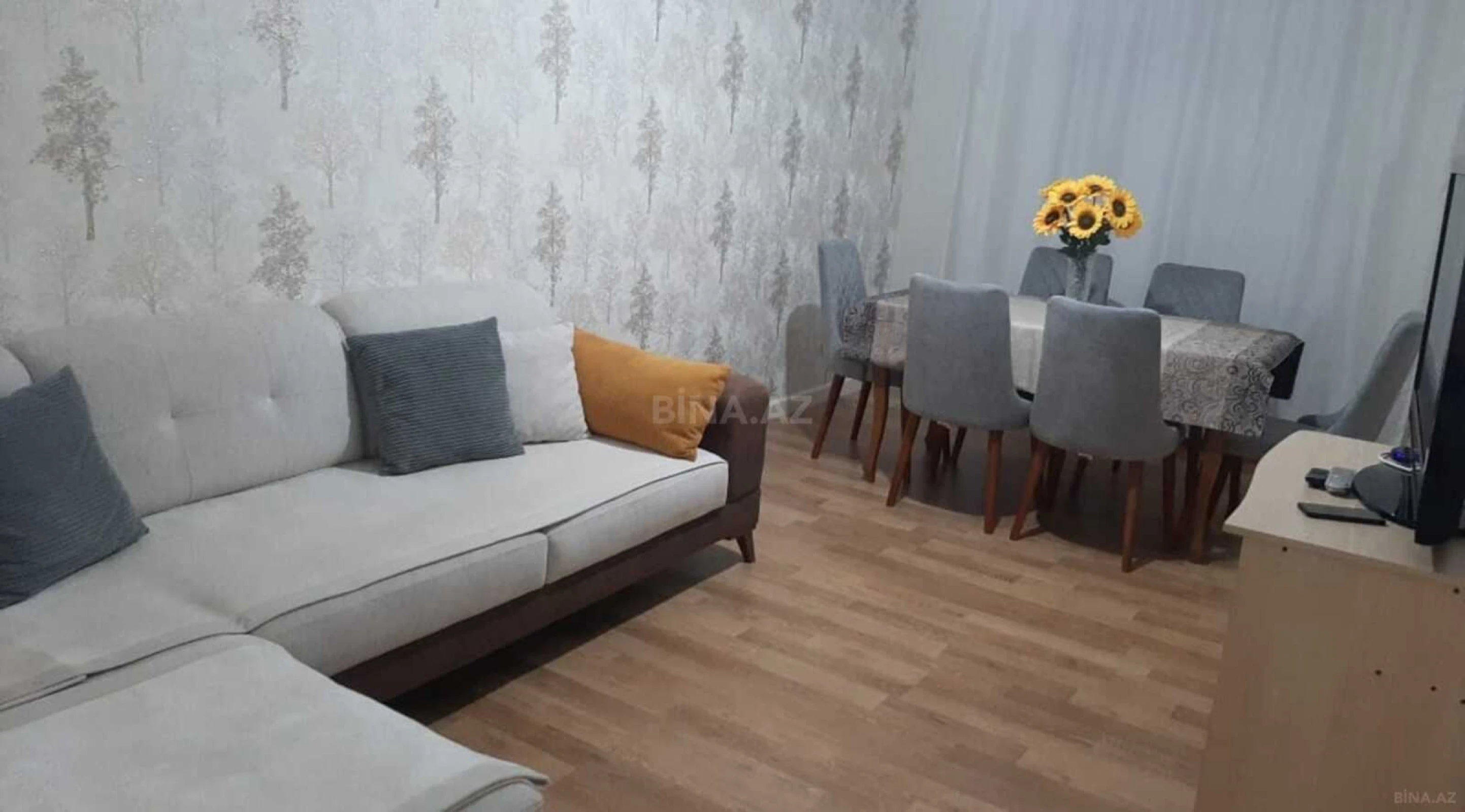 Satılır 4 otaqlı mənzil 100 m²