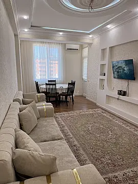 Satılır 2 otaqlı mənzil 86 m²