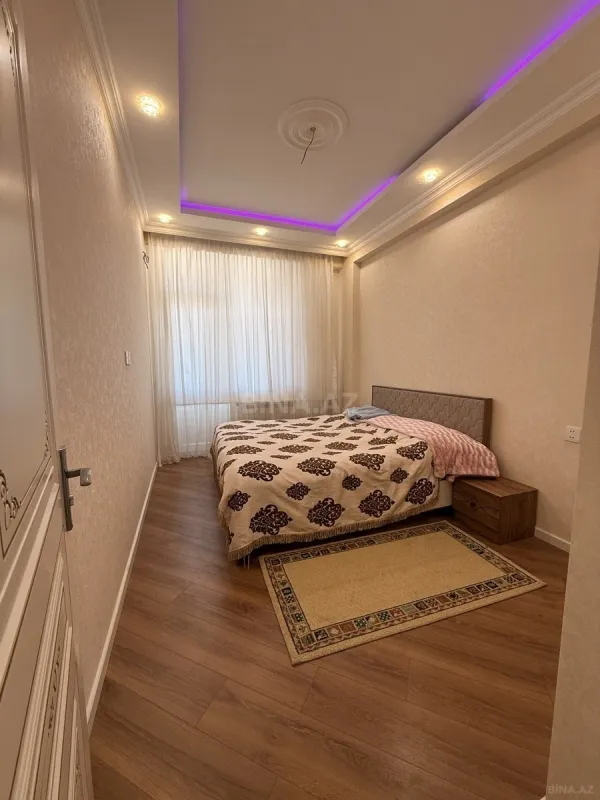 Satılır 2 otaqlı mənzil 86 m²
