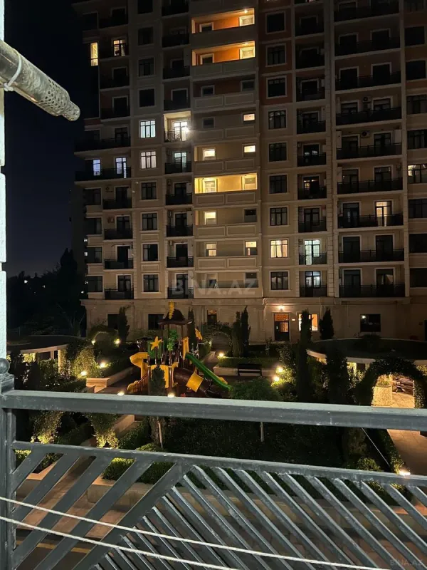 Kirayə verilir 2 otaqlı mənzil 60 m²