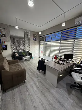 Satılır obyekt 37 m²