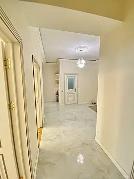 Satılır 3 otaqlı mənzil 110 m²