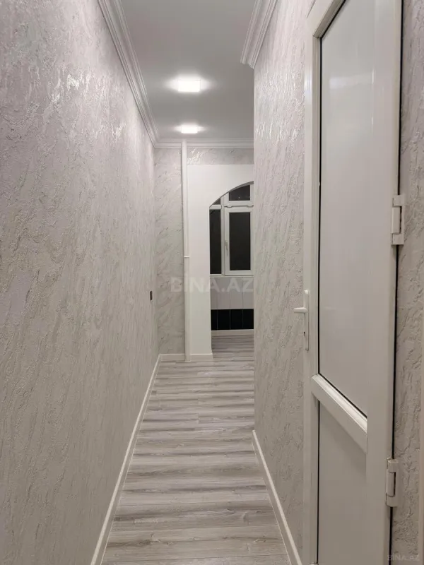 Satılır 1 otaqlı mənzil 40 m²