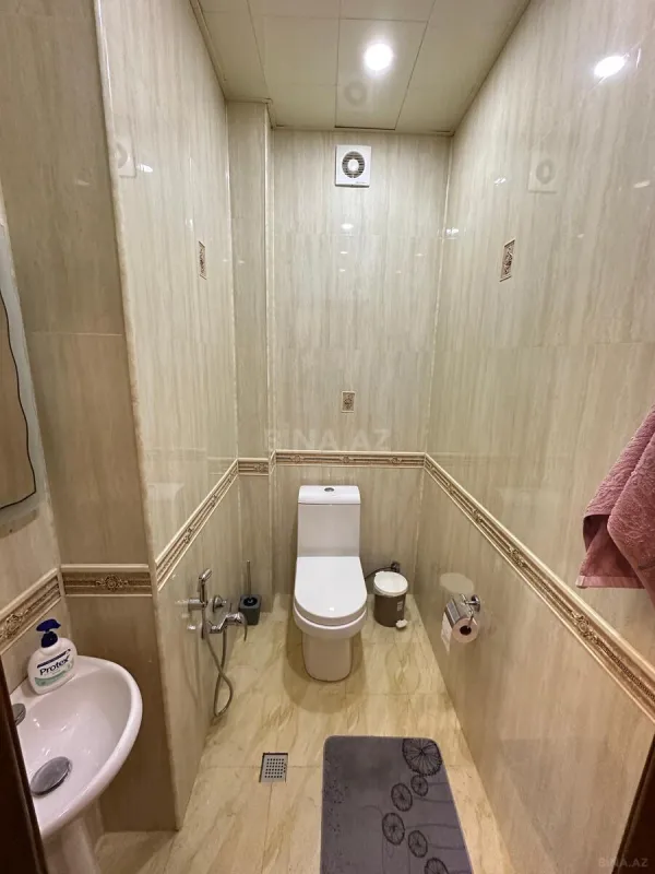 Satılır 3 otaqlı mənzil 128 m²
