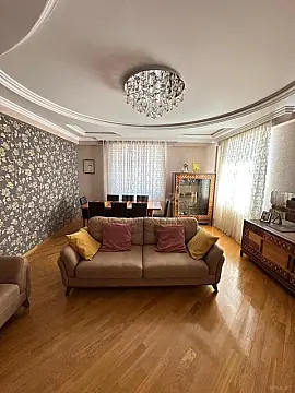 Satılır 3 otaqlı mənzil 128 m² — Bakı, İnşaatçılar 3 otaq 128.00 m²