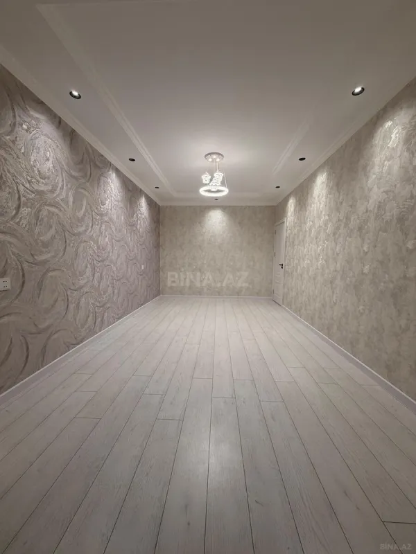 Satılır 3 otaqlı mənzil 82 m²