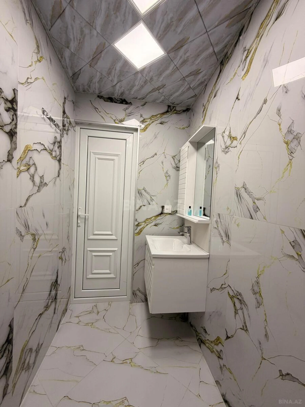 Satılır 3 otaqlı mənzil 82 m²