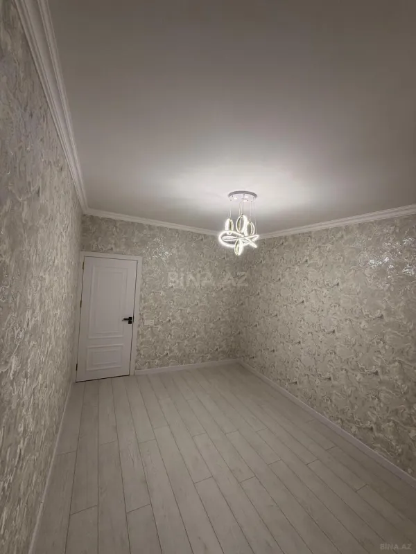 Satılır 3 otaqlı mənzil 82 m²