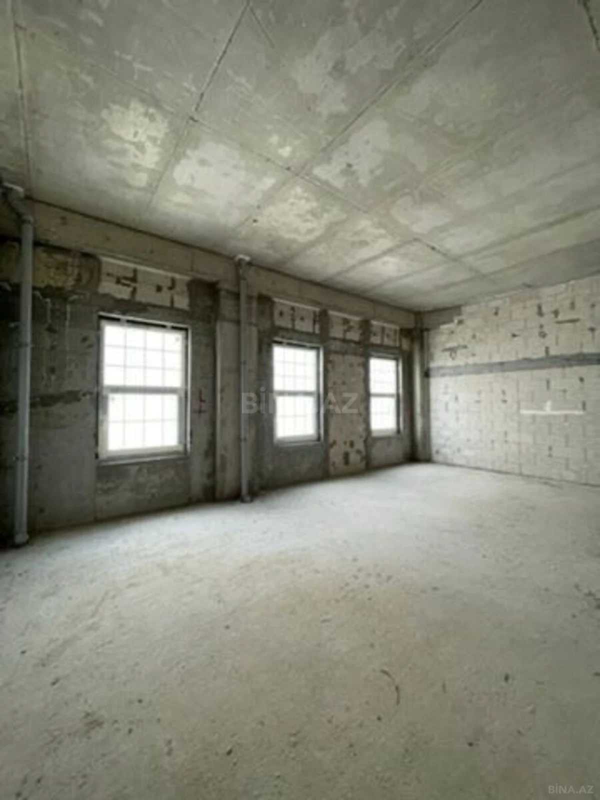 Satılır 2 otaqlı mənzil 60 m²