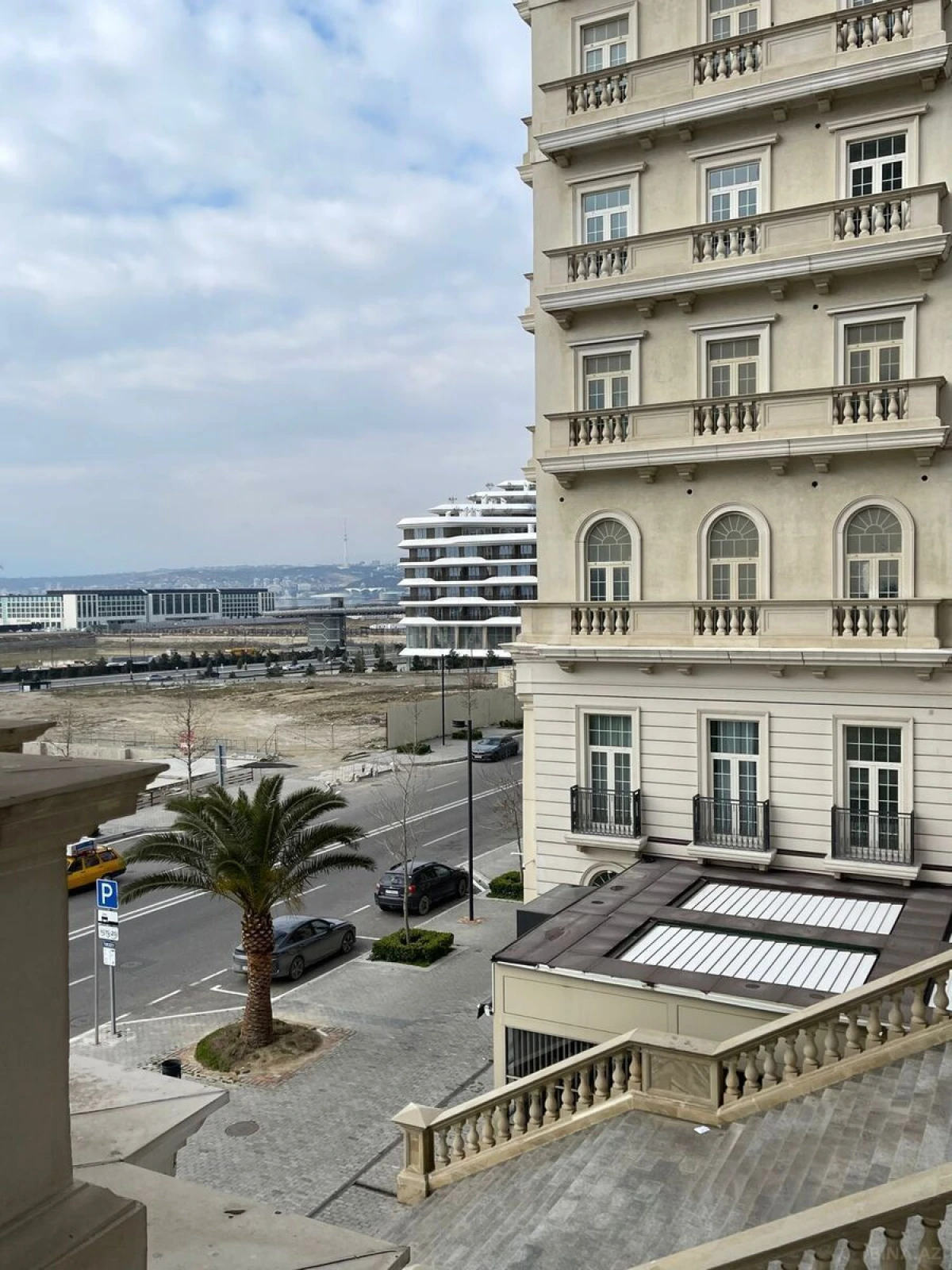 Satılır 2 otaqlı mənzil 60 m²