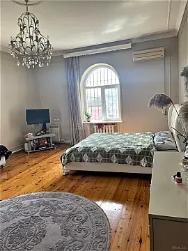 Satılır 6 otaqlı həyət evi 360 m² — Bakı, Biləcəri 6 otaq 360.00 m²