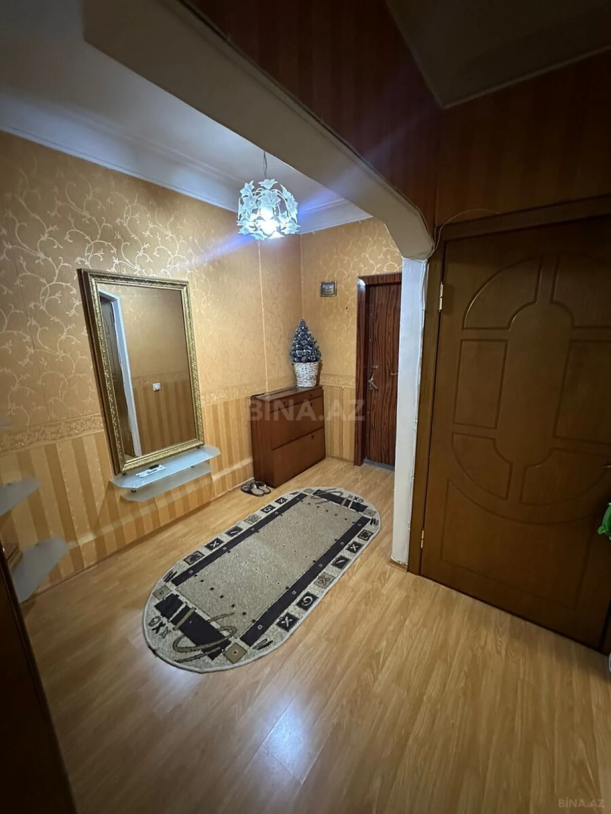 Satılır 2 otaqlı mənzil 60 m²