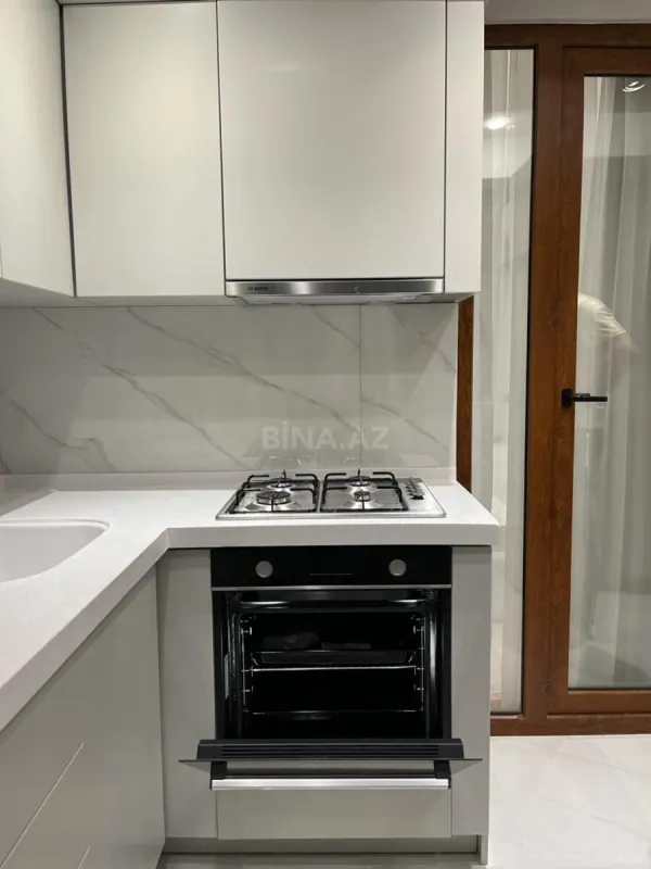 Kirayə verilir 2 otaqlı mənzil 65 m²