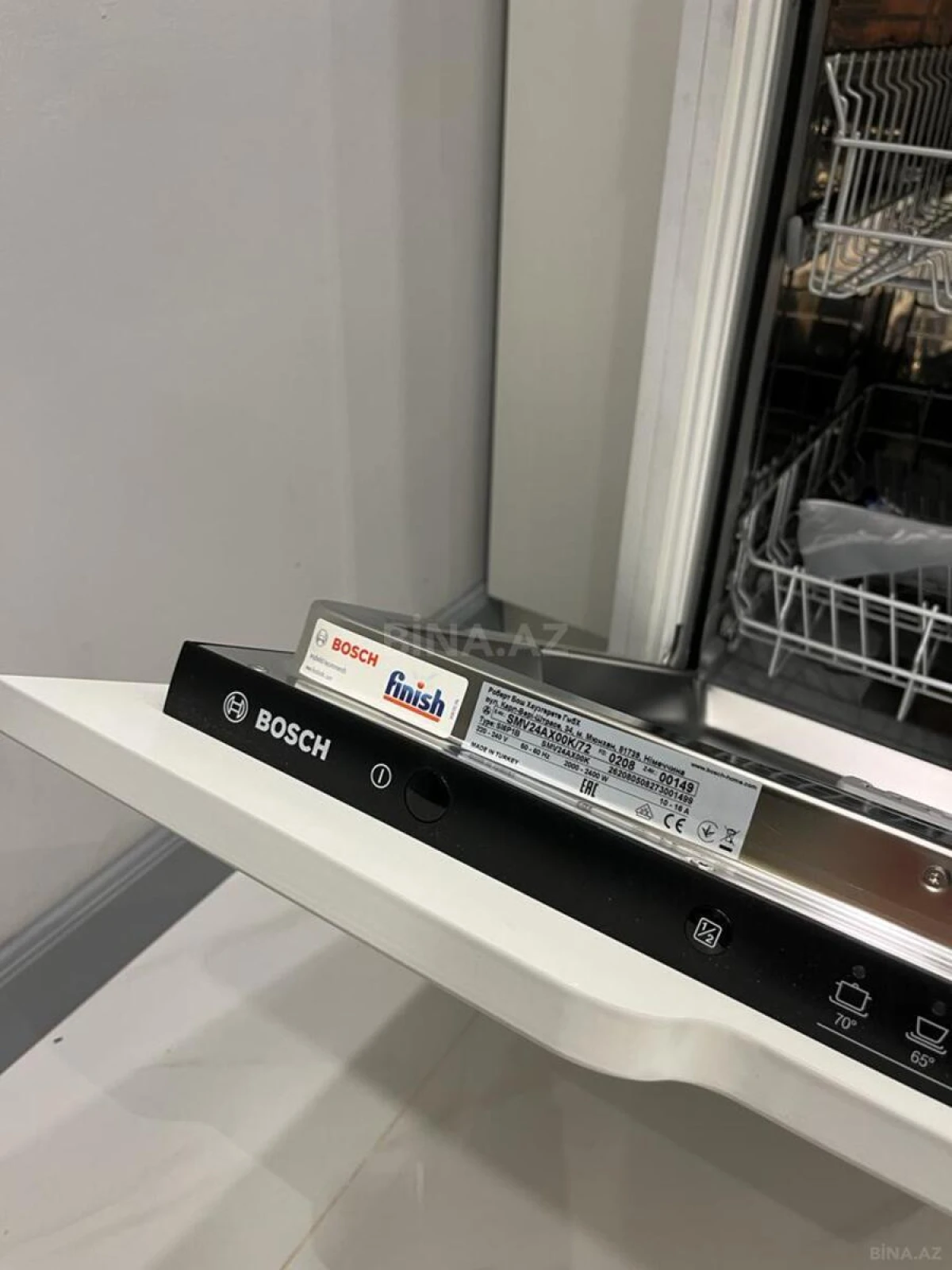 Kirayə verilir 2 otaqlı mənzil 65 m²