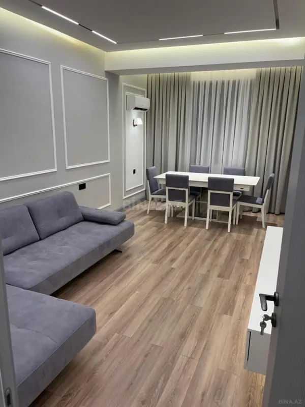 Kirayə verilir 2 otaqlı mənzil 65 m²