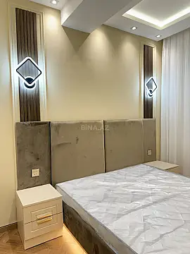 Kirayə verilir 4 otaqlı mənzil 140 m²