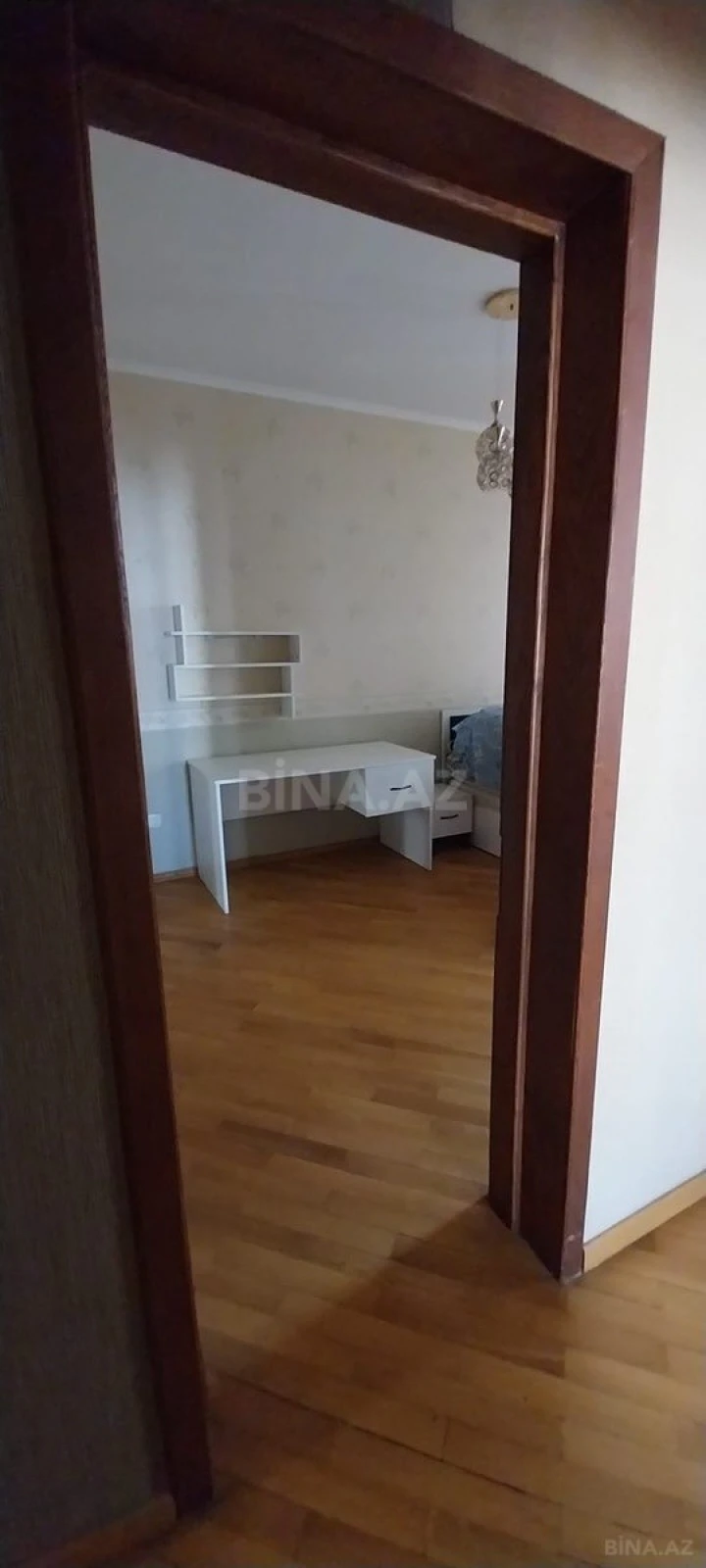 Satılır 3 otaqlı mənzil 124 m²