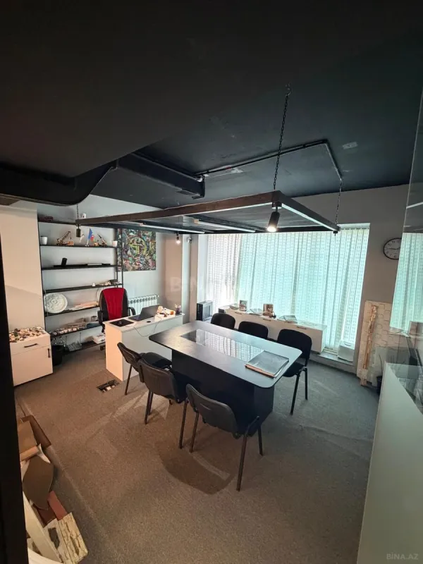 Kirayə verilir 5 otaqlı ofis 121 m²
