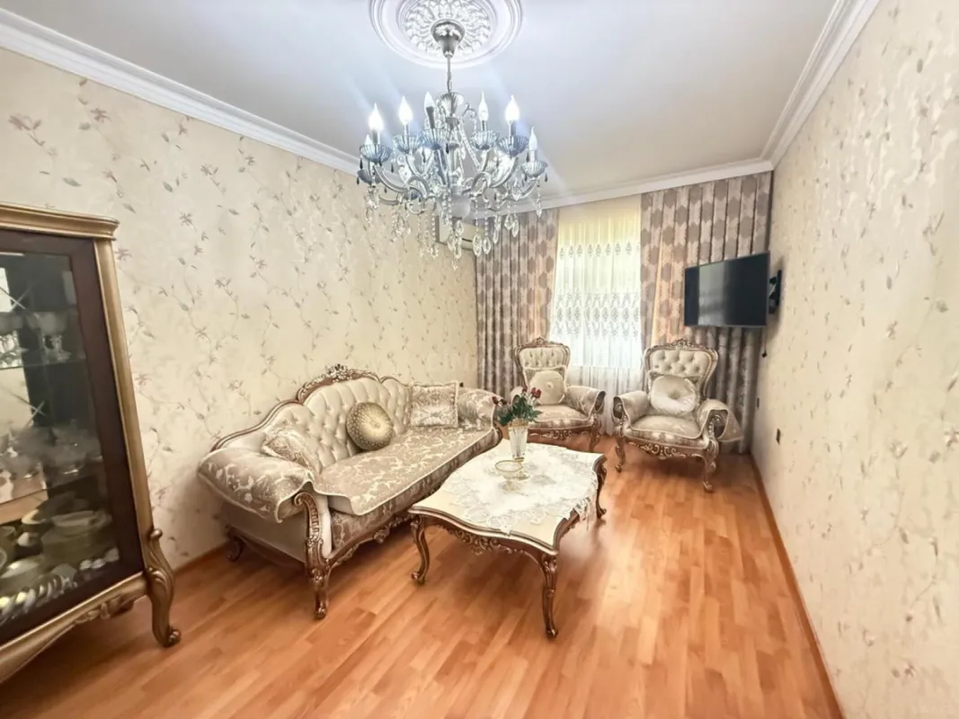 Satılır 3 otaqlı mənzil 80 m²