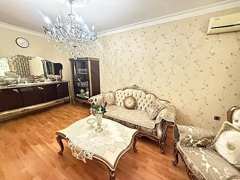 Satılır 3 otaqlı mənzil 80 m² — Bakı, Əhmədli 3 otaq 80.00 m²