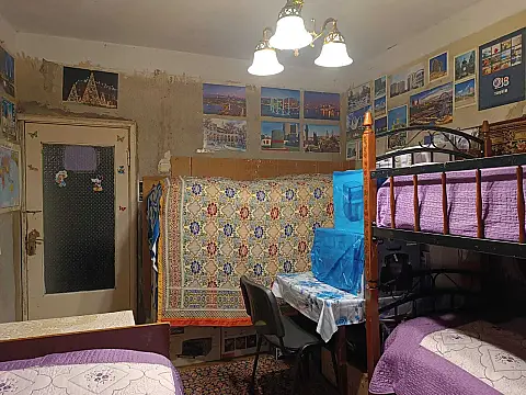 Satılır 5 otaqlı mənzil 120 m²