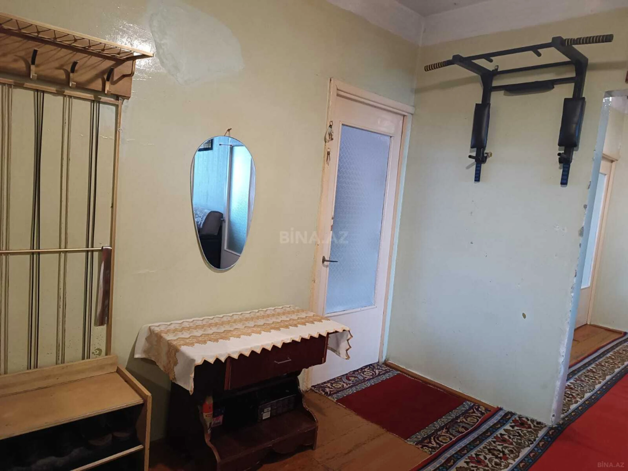 Satılır 5 otaqlı mənzil 120 m²