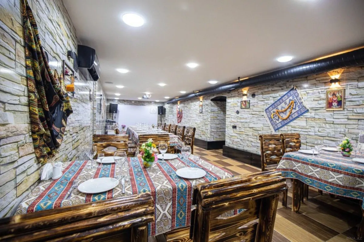 Satılır obyekt 165 m²