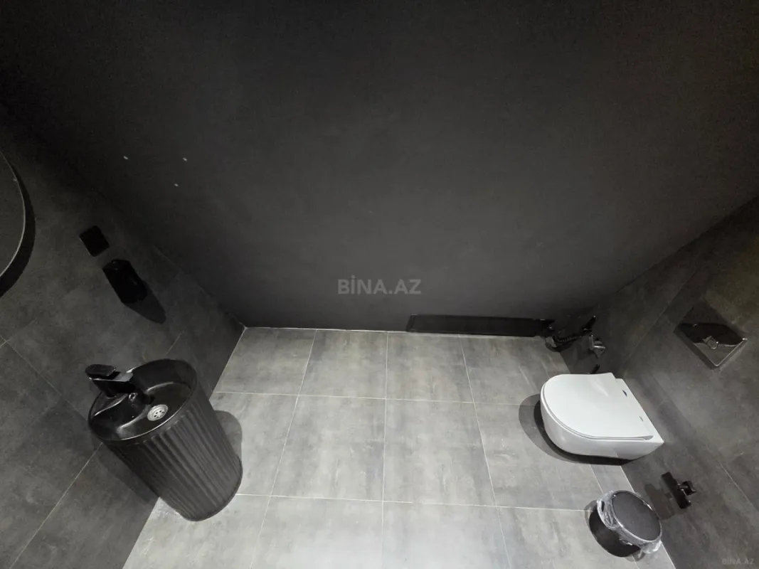 Kirayə verilir 2 otaqlı ofis 100 m²