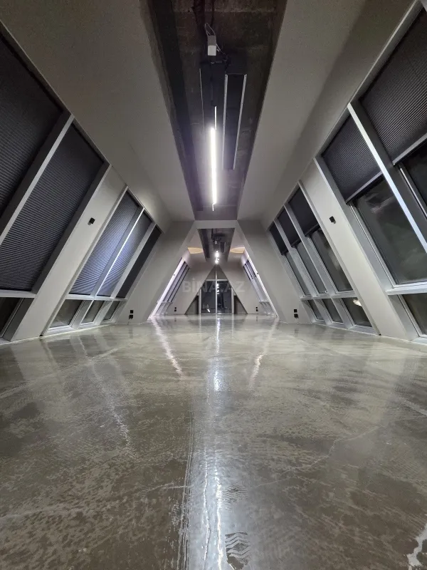 Kirayə verilir 2 otaqlı ofis 100 m²