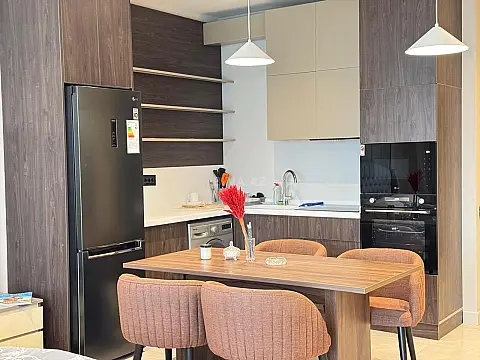 Kirayə verilir 1 otaqlı mənzil 60 m²