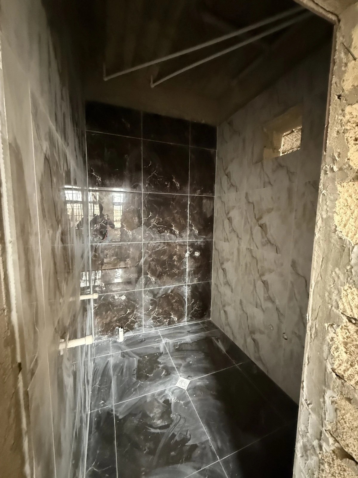 Satılır 5 otaqlı həyət evi 180 m²