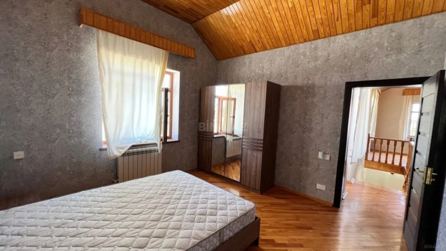 Kirayə verilir 4 otaqlı həyət evi 120 m²