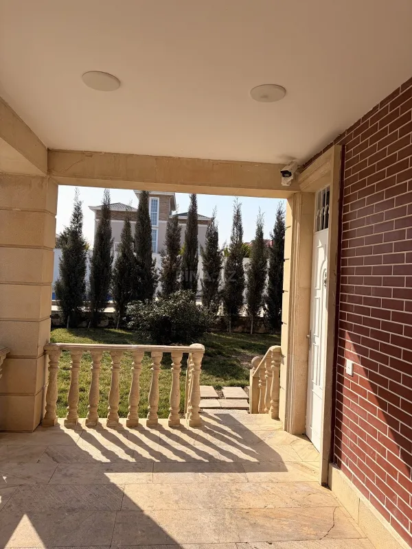 Kirayə verilir 4 otaqlı həyət evi 120 m²
